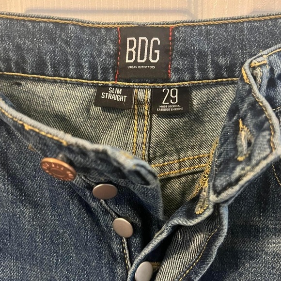 BDG ripped mom jeans - Picture 2 of 3